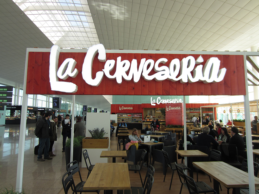 Construction of 3 restaurants in Barcelona Airport T1